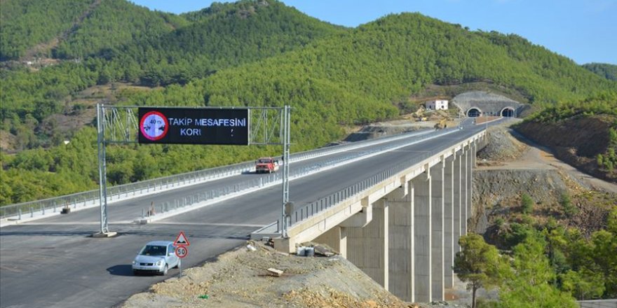 Akdeniz Sahil Yolu akıllanıyor