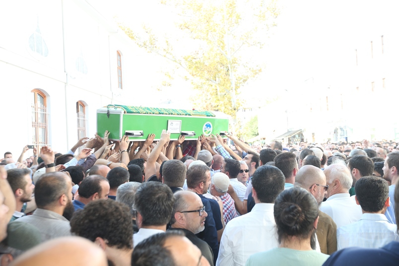 Selim Gündüzalp dualarla ebedi aleme uğurlandı 11