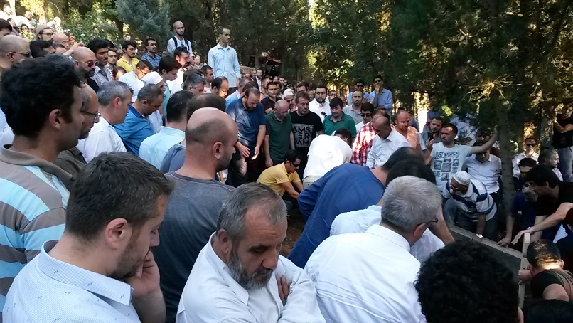 Selim Gündüzalp dualarla ebedi aleme uğurlandı 16