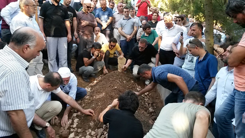 Selim Gündüzalp dualarla ebedi aleme uğurlandı 21