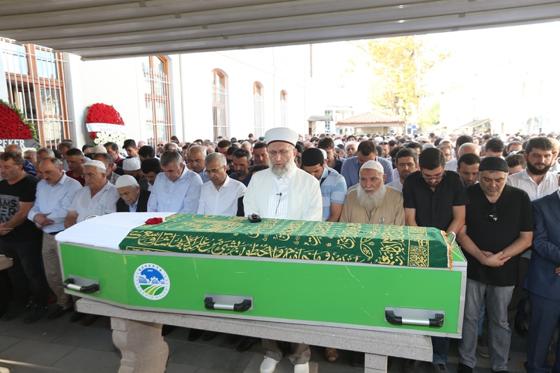 Selim Gündüzalp dualarla ebedi aleme uğurlandı 7