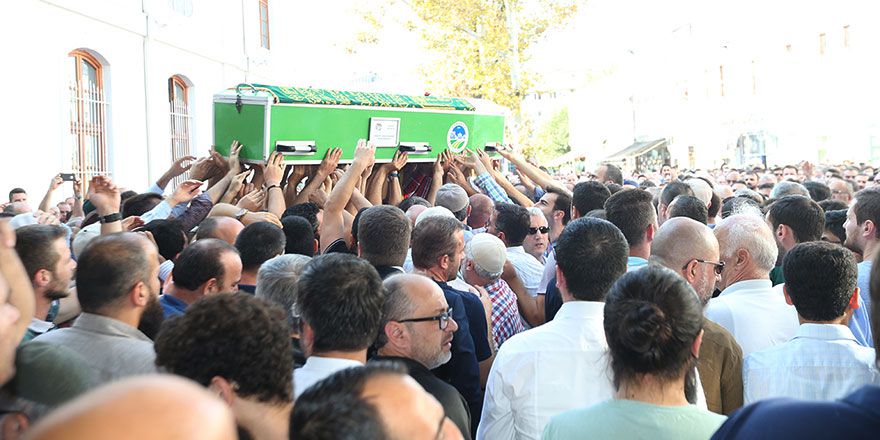Selim Gündüzalp dualarla ebedi aleme uğurlandı