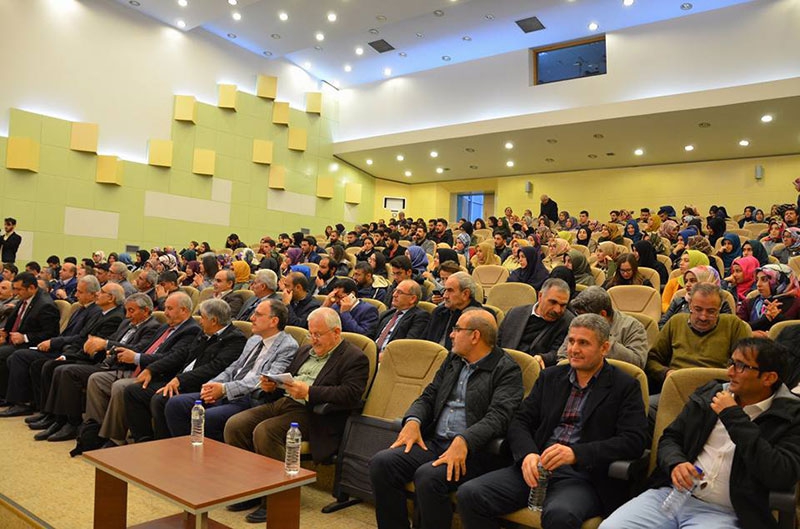 Üniversitede Risale-i Nur'a göre birlikte yaşama kültürü konuşuldu 5