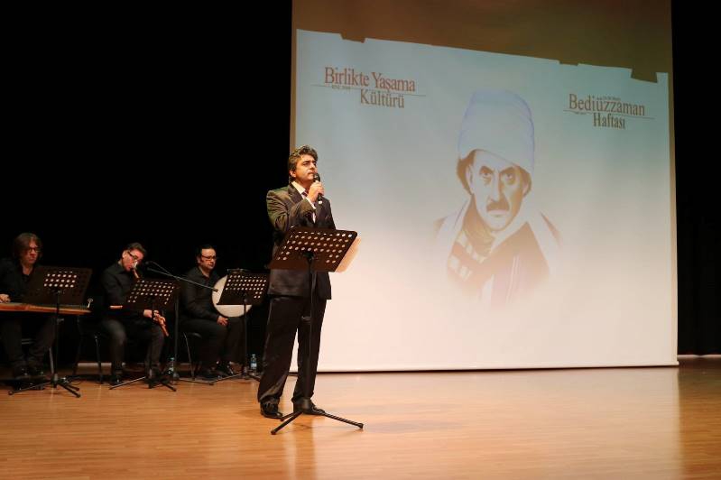 Risale-i Nur Enstitüsü'nün düzenlediği Bediüzzaman'ı anma programı 12