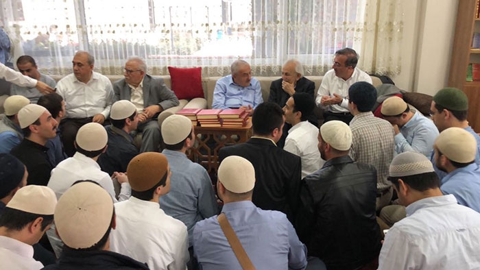 Bediüzzaman'ın talebeleri iftarda buluştu 2