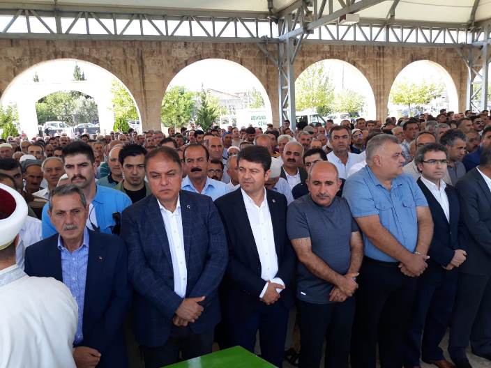 Dursun Kutlu ağabey dualarla ebedi aleme uğurlandı 4