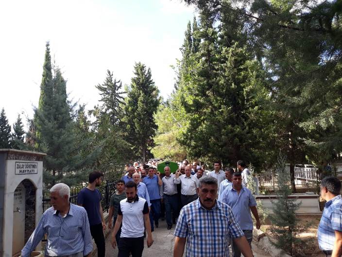 Dursun Kutlu ağabey dualarla ebedi aleme uğurlandı 8