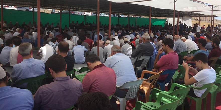 Nur talebeleri Ahlat Mevlidi'nde buluştu