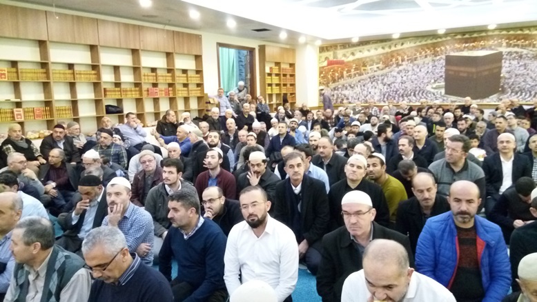 Nur talebelerini buluşturan Mevlid 9