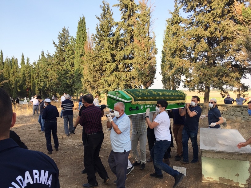 Eyüp Otman dualarla ebedi aleme uğurlandı 6