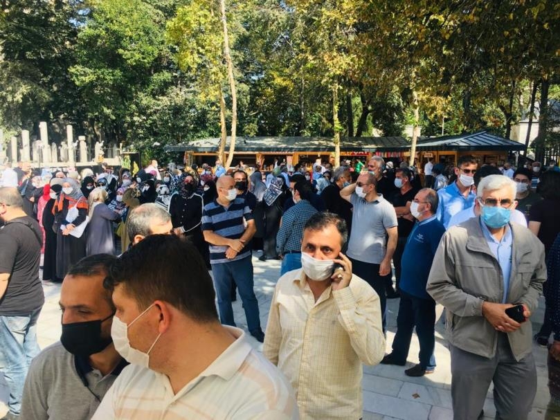 Mehmet Fırıncı ağabey dualarla ebedi aleme uğurlandı 5