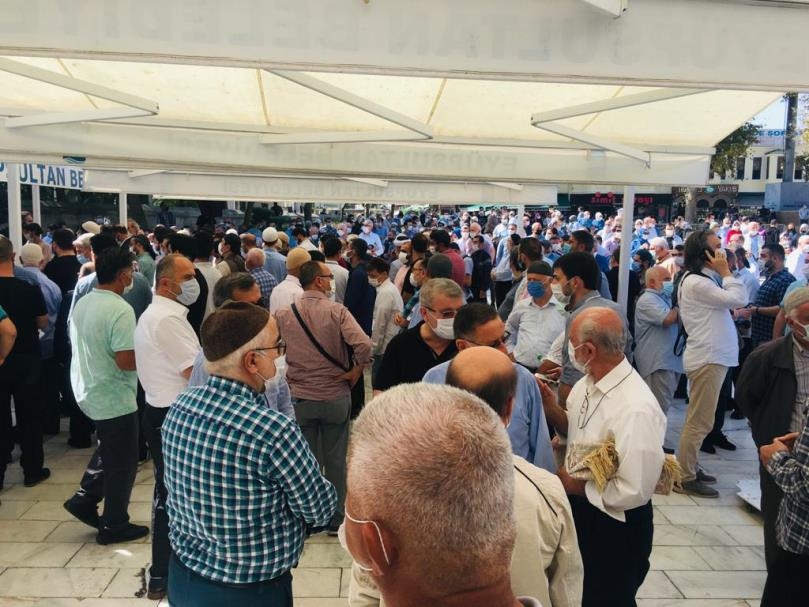 Mehmet Fırıncı ağabey dualarla ebedi aleme uğurlandı 7