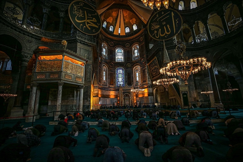 Ayasofya-i Kebir Camii Şerifi'nde cuma namazı 15