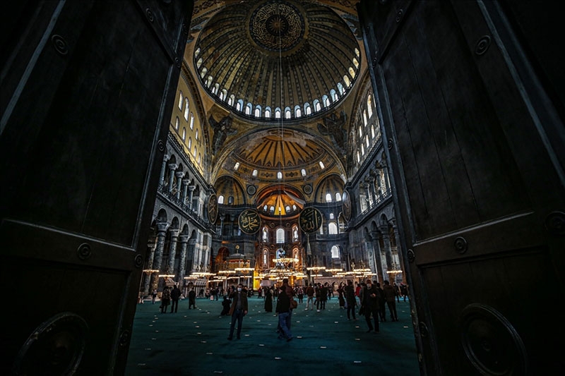 Ayasofya-i Kebir Camii Şerifi'nde cuma namazı 24