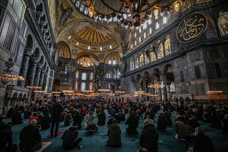 Ayasofya-i Kebir Camii Şerifi'nde cuma namazı 8