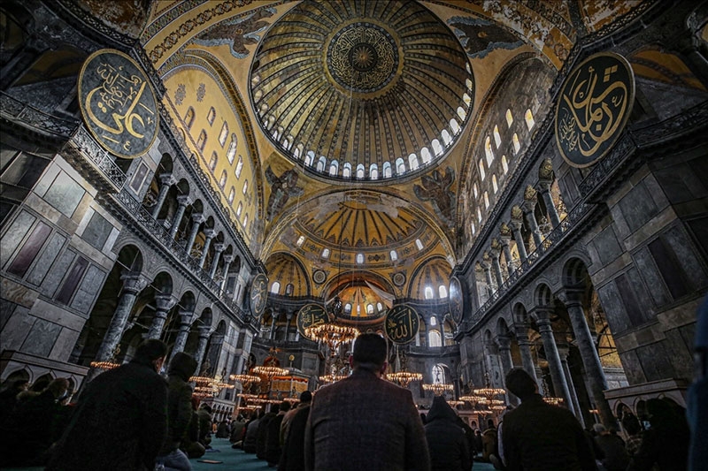 Ayasofya-i Kebir Camii Şerifi'nde cuma namazı 9