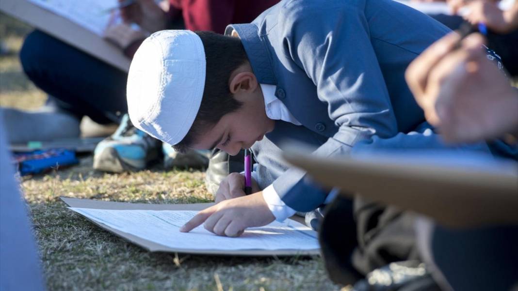 Erbil'de Hadis yarışmasına binlerce kişi katıldı 9