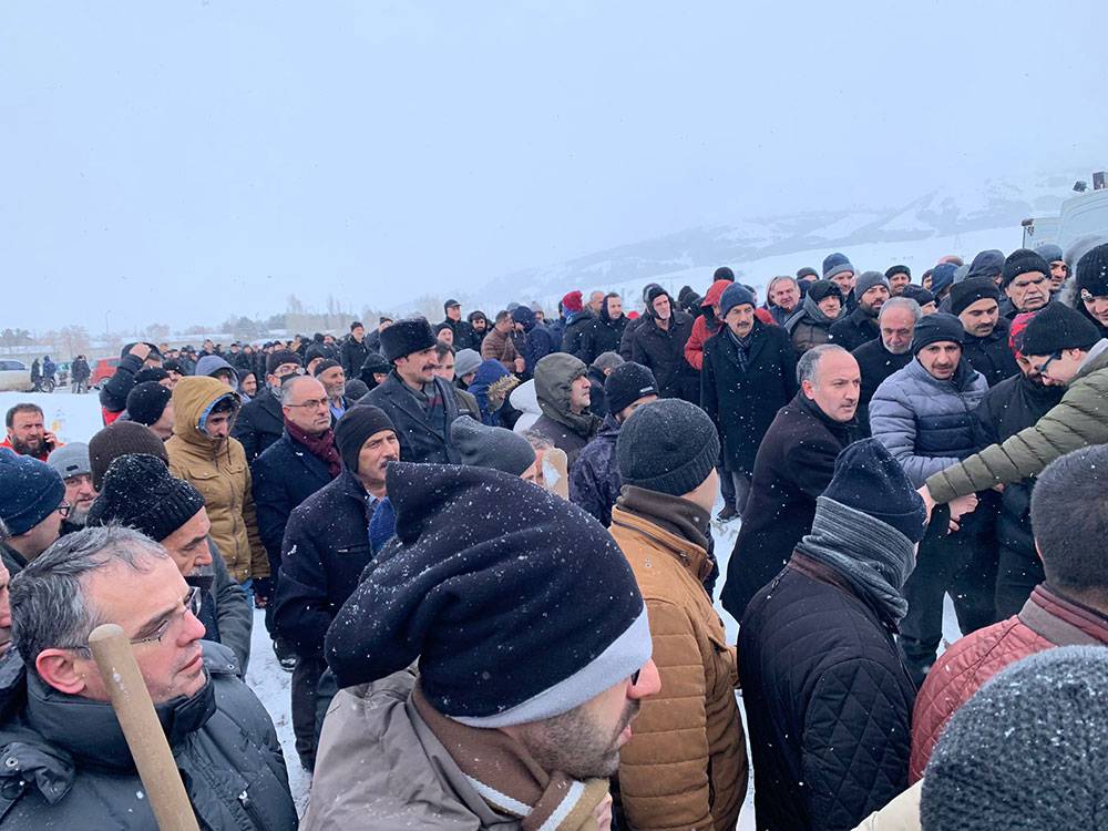 Prof. Dr. Alaaddin Başar ağabey dualarla ebedi aleme uğurlandı 3