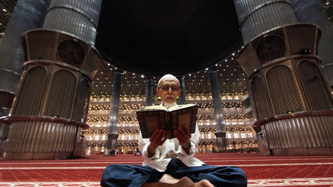 Dünyanın en büyüklerinden: 200 bin kişilik İstiklal Camii 10