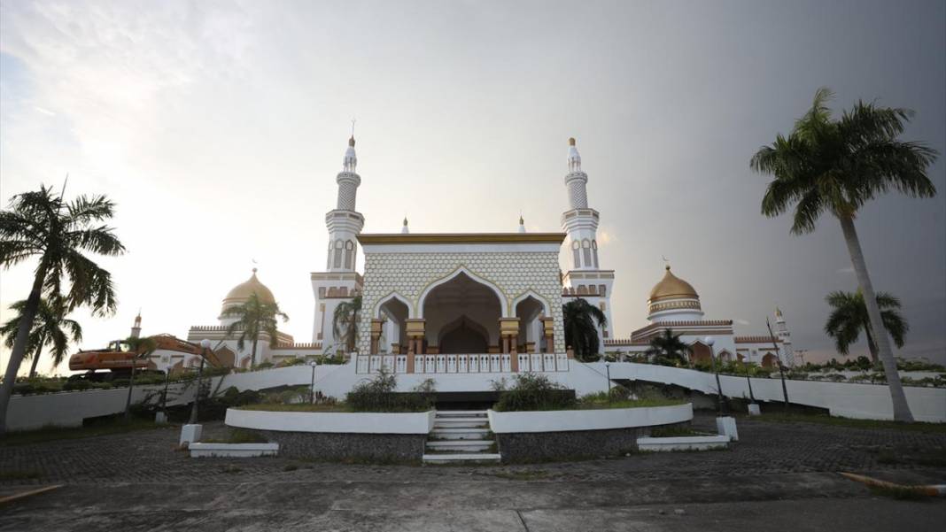 Filipinler Sultan Hacı Hasan El Bulkiye Camisi 6