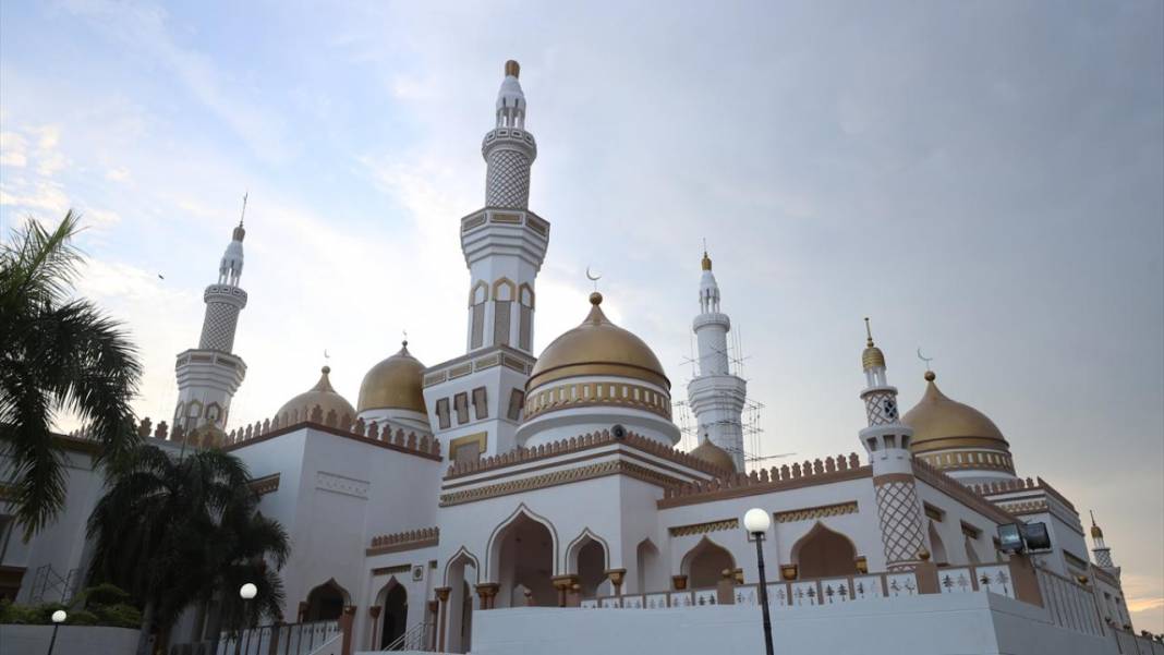 Filipinler Sultan Hacı Hasan El Bulkiye Camisi 7