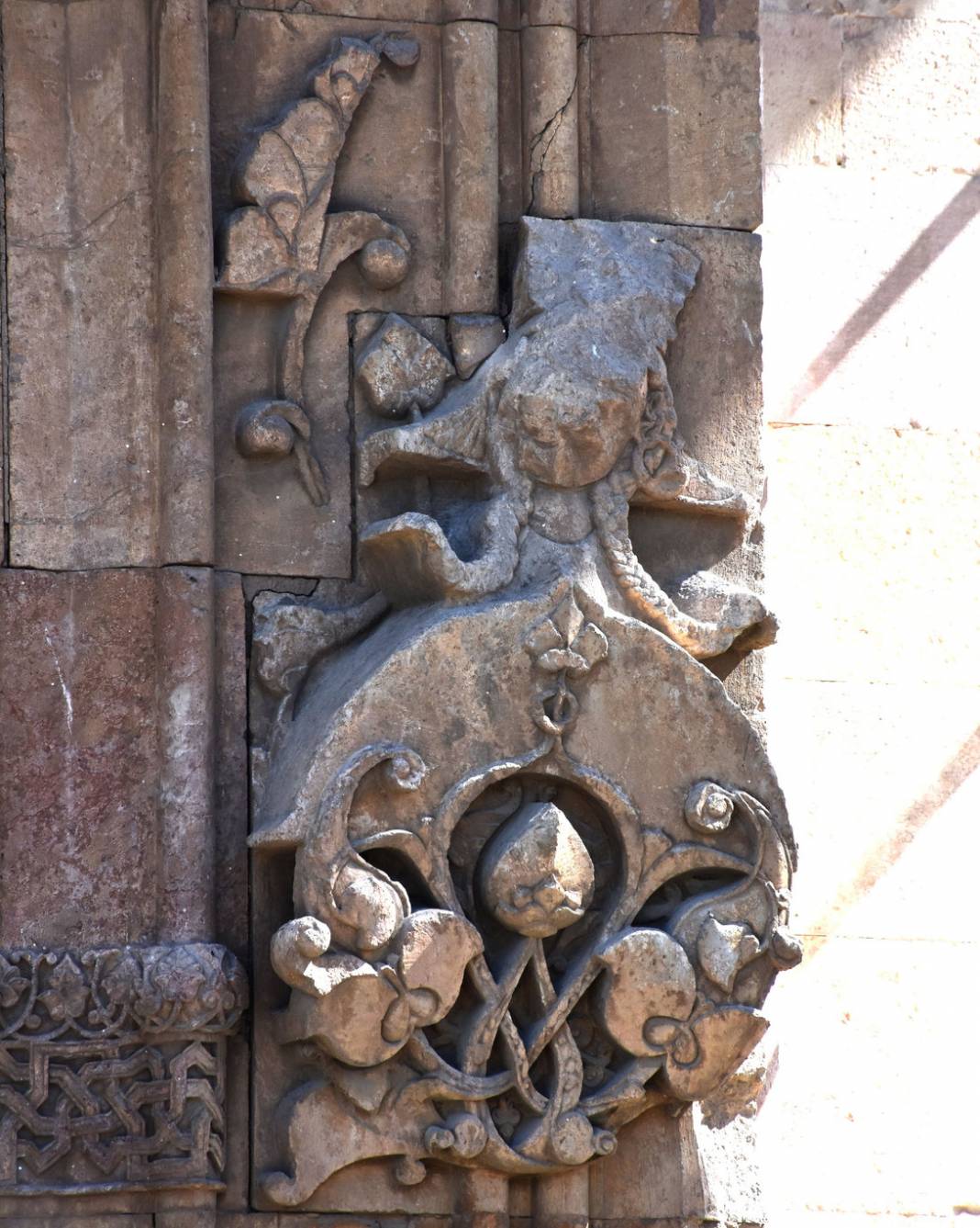 Sırları hâlâ çözülemeyen 794 yıllık şaheser 11