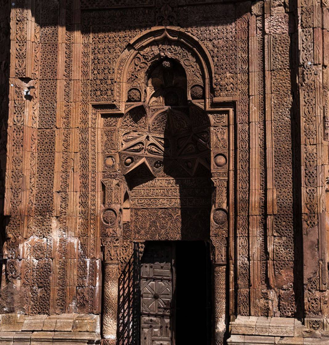 Sırları hâlâ çözülemeyen 794 yıllık şaheser 14