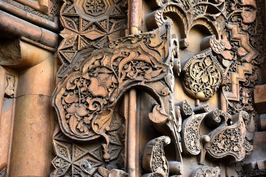 Sırları hâlâ çözülemeyen 794 yıllık şaheser 5