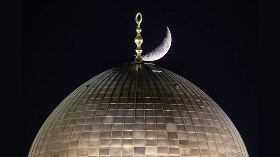 Kubbet'üs-Sahra Camii ile hilal buluştu 2