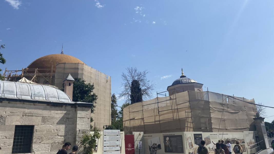Ayasofya Camii’nde birkaç nesil sürecek restorasyon başladı 3