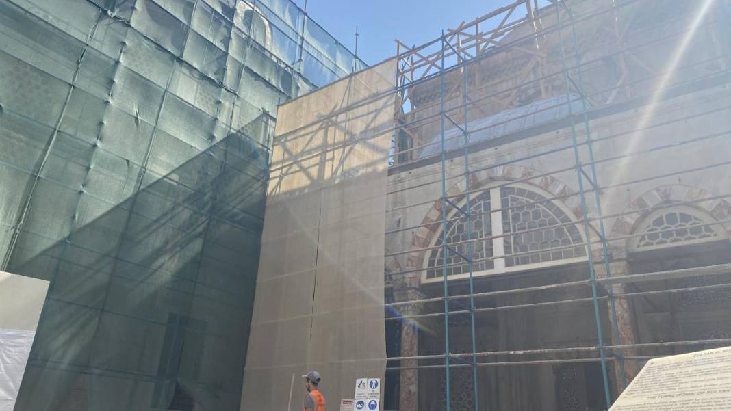 Ayasofya Camii’nde birkaç nesil sürecek restorasyon başladı 4