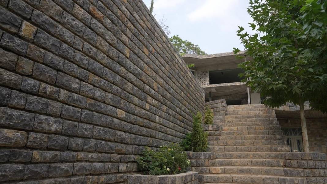 Ekmeklerini gerçekten 'taştan' çıkaran işçiler 14