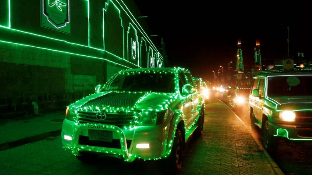 Yemen, Mevlid Kandili'ni böyle kutladı 14