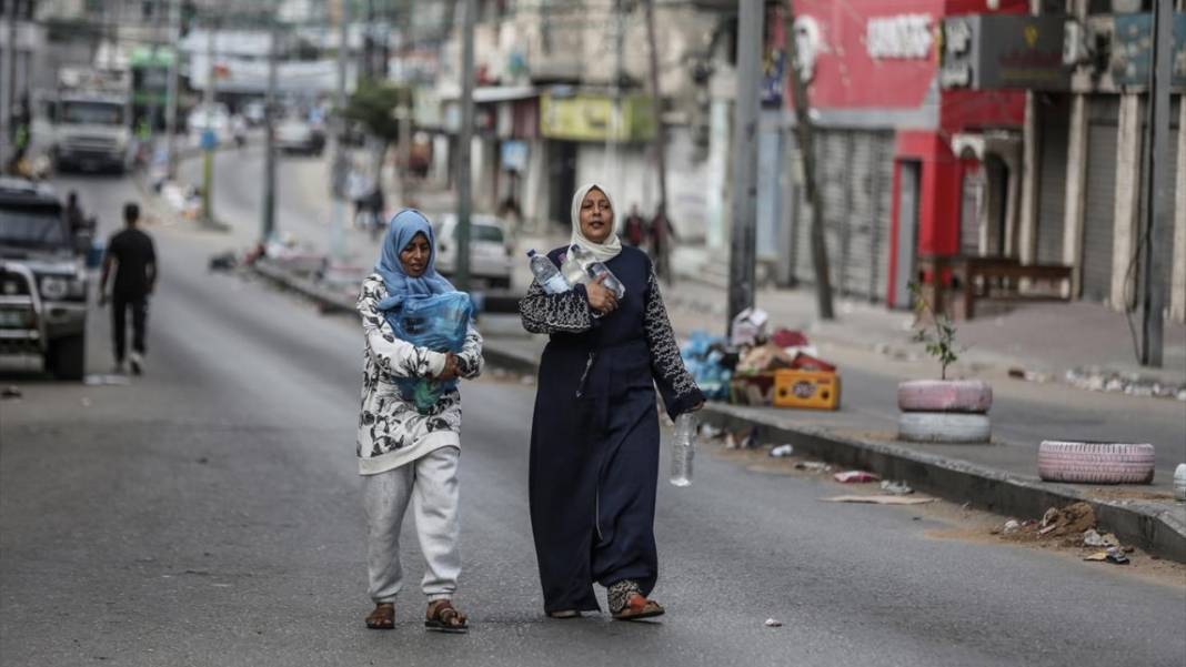 Gazze'de savaşın gölgesinde günlük yaşam 13