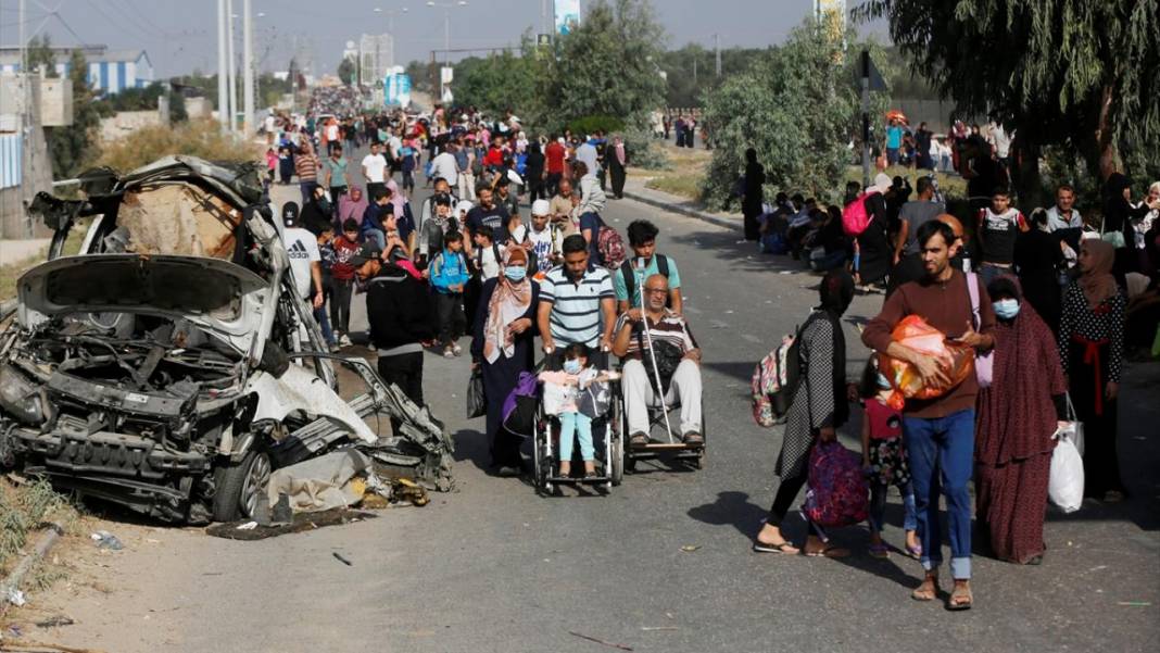 israil zalim, İslam dünyası da etkisiz olunca Gazzeliler zorunlu göçmen oldu 17