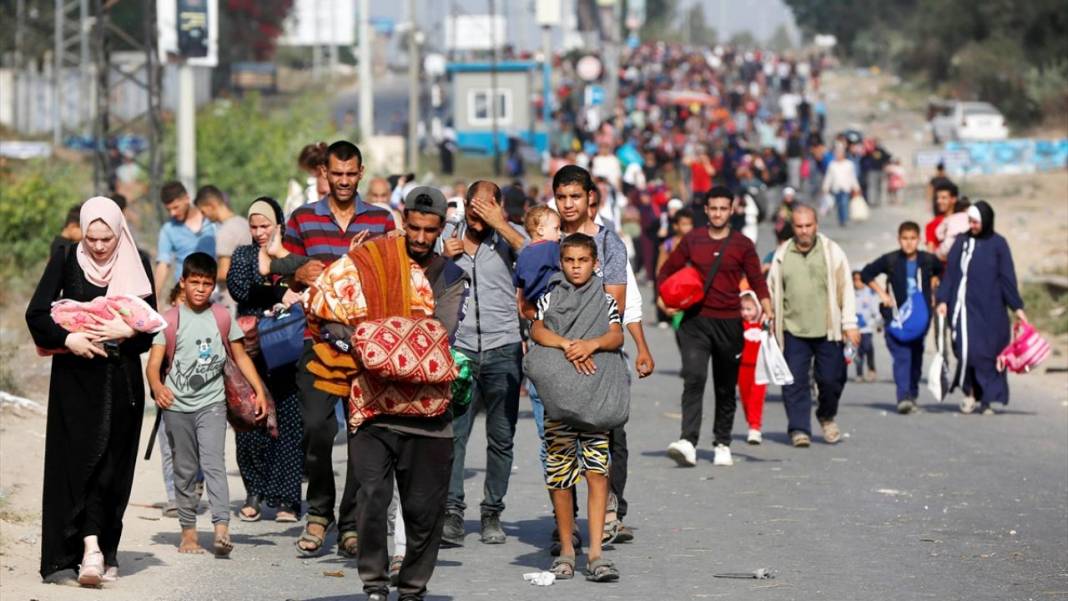 israil zalim, İslam dünyası da etkisiz olunca Gazzeliler zorunlu göçmen oldu 18