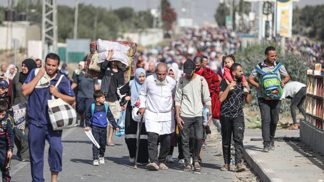 israil zalim, İslam dünyası da etkisiz olunca Gazzeliler zorunlu göçmen oldu 4
