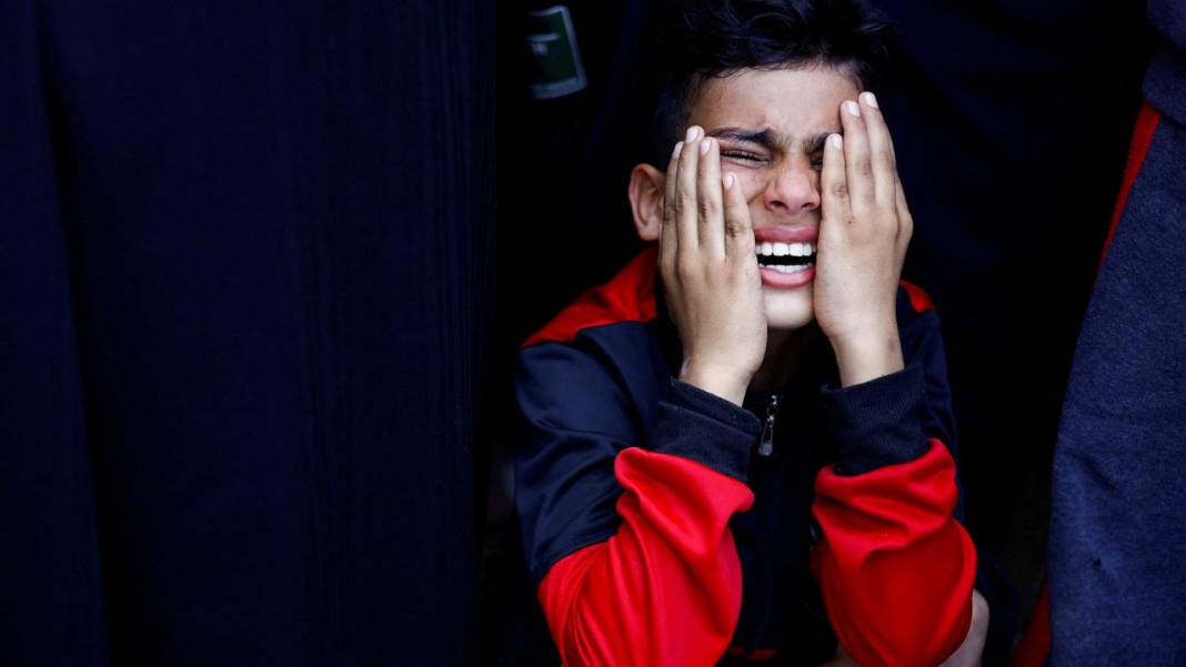 Bugün 20 Kasım Dünya Çocuk Hakları Günü! Filistinli çocuklar hariç! 8