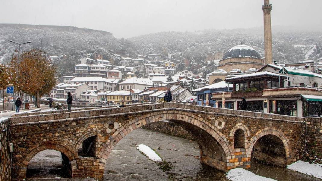 Prizren’de kar yağışı ile gelen beyaz rahmet sevinci 11