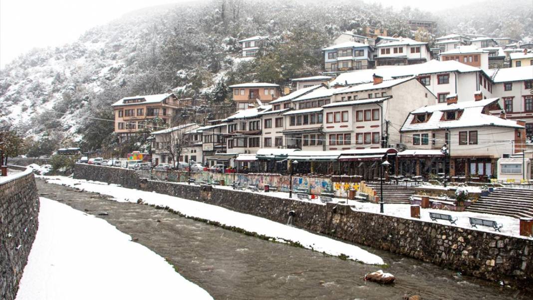 Prizren’de kar yağışı ile gelen beyaz rahmet sevinci 4