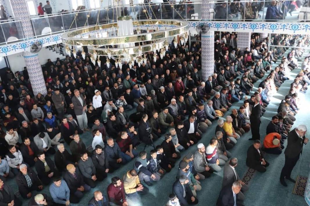 Adana Bediüzzaman Nur Camii Dualarla İbadete Açıldı 4