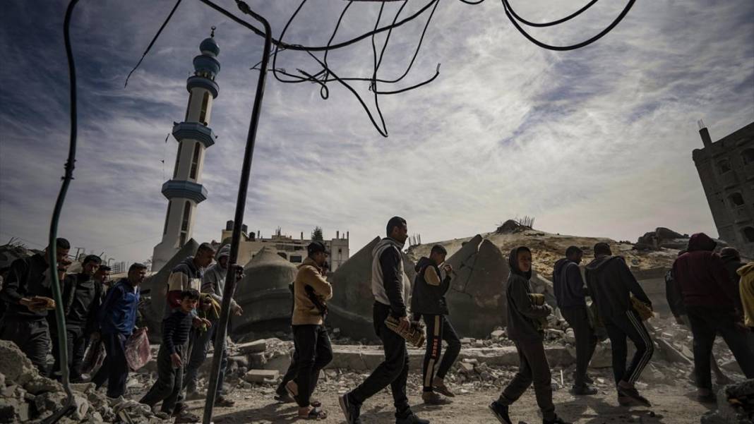 Filistinliler imanlarıyla katiller sürüsü israile direniyor 12