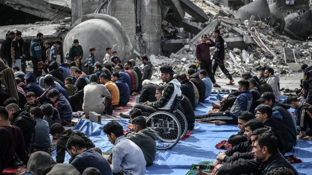 Filistinliler imanlarıyla katiller sürüsü israile direniyor 3