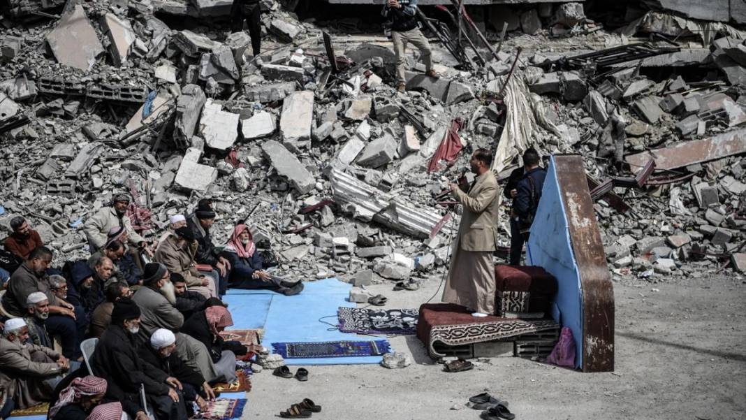 Filistinliler imanlarıyla katiller sürüsü israile direniyor 4