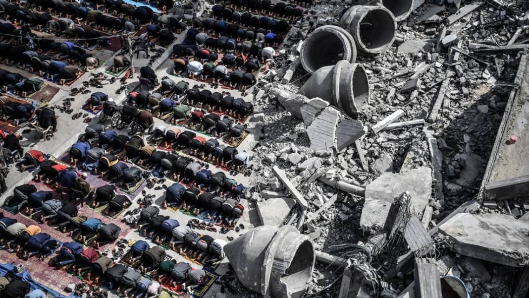 Filistinliler imanlarıyla katiller sürüsü israile direniyor 8