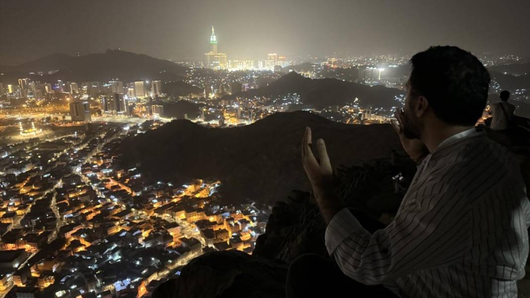 İlk vahyin geldiği Nur Dağı hacı adayların akınına uğruyor 13