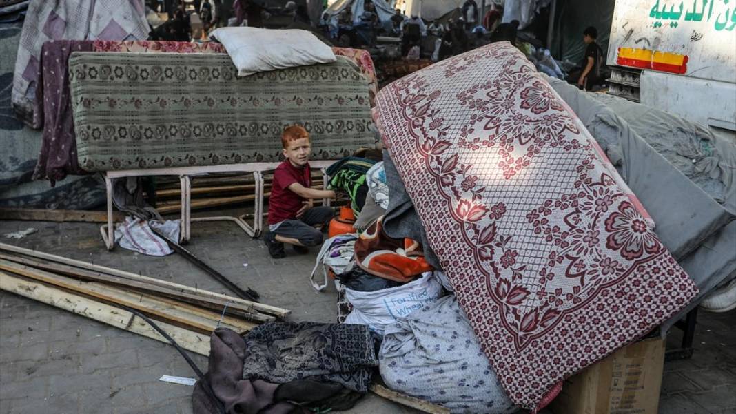 Gazzeliler yine göç yolunda: Zulüm katlanarak devam ediyor 1