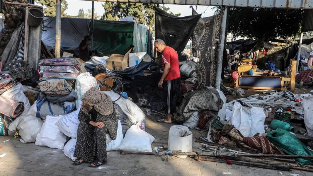 Gazzeliler yine göç yolunda: Zulüm katlanarak devam ediyor 12