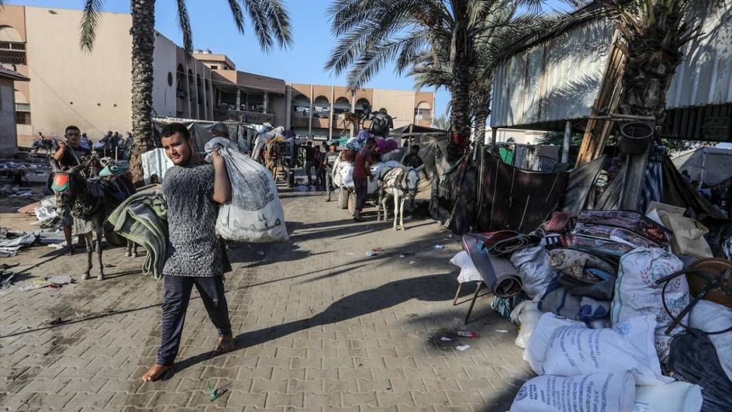 Gazzeliler yine göç yolunda: Zulüm katlanarak devam ediyor 19