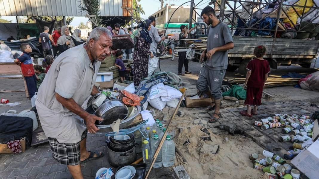 Gazzeliler yine göç yolunda: Zulüm katlanarak devam ediyor 7